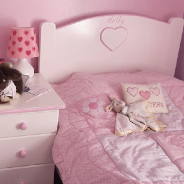 Sweet Heart Bed For Molly