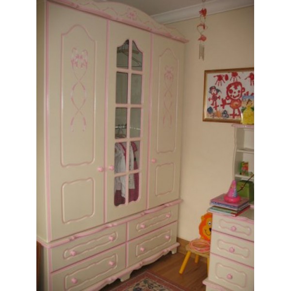 Wardrobe With Georgian Glass Door & Pink Ribbons