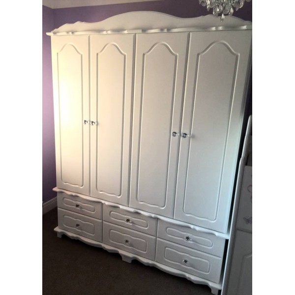 Massive Fancy 4 Door 6 Drawer Wardrobe
