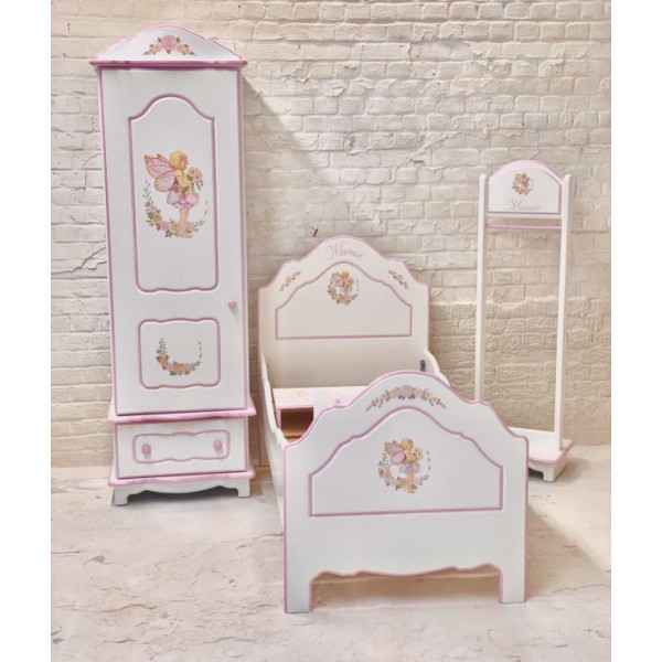 Beautiful Bedroom Set Hand Painted To Match Customers Bedding