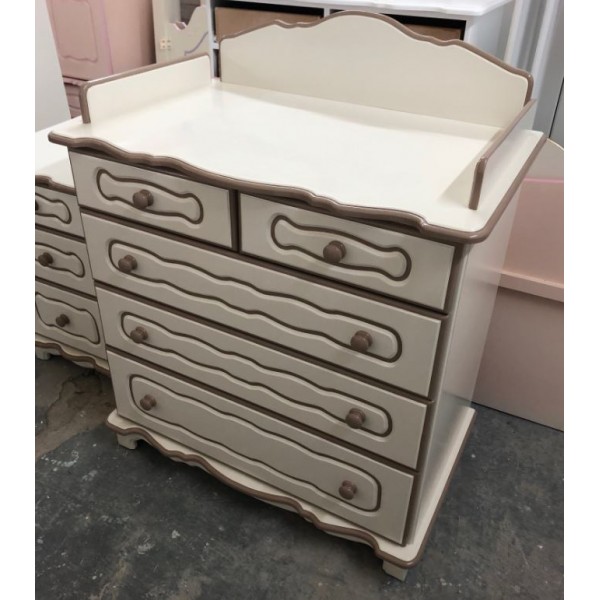 Baby Changer With Trim