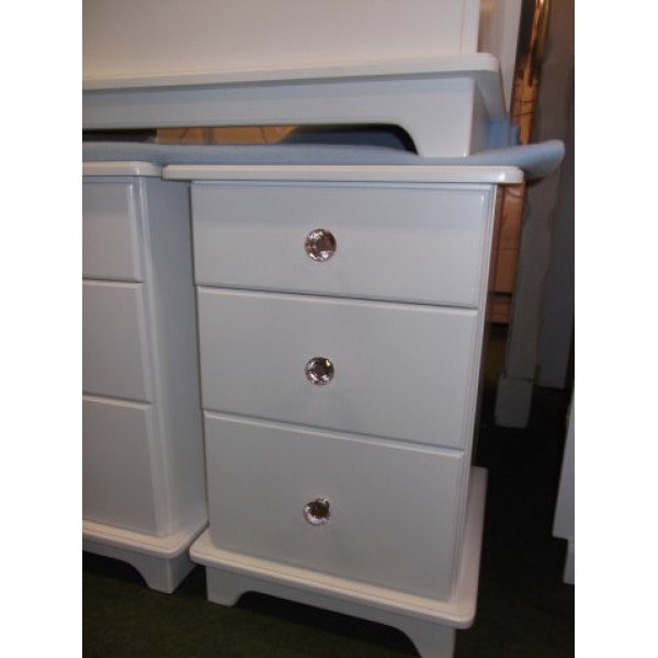 Bedside White & Pink Crystal Knobs
