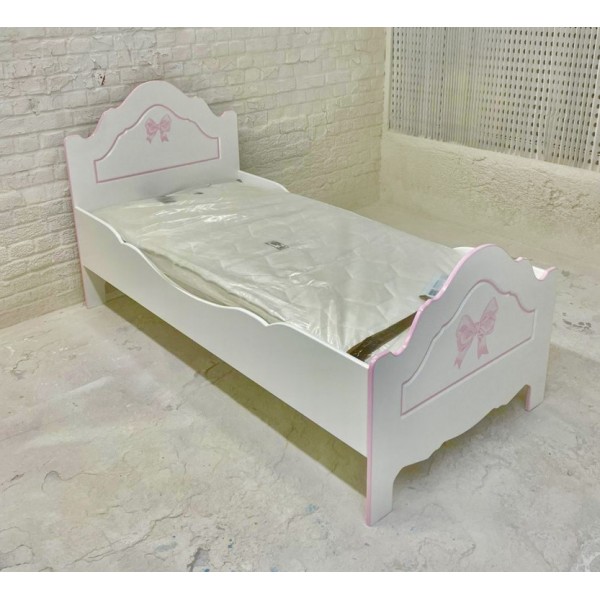 Girls Simple Bed With Pink Magda Bow