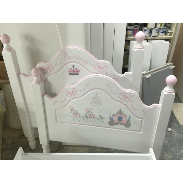 Princess Bed With Cinderella Pumpkin Carriage