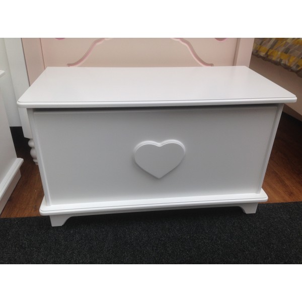 Plain and Simple Range with Heart or Star